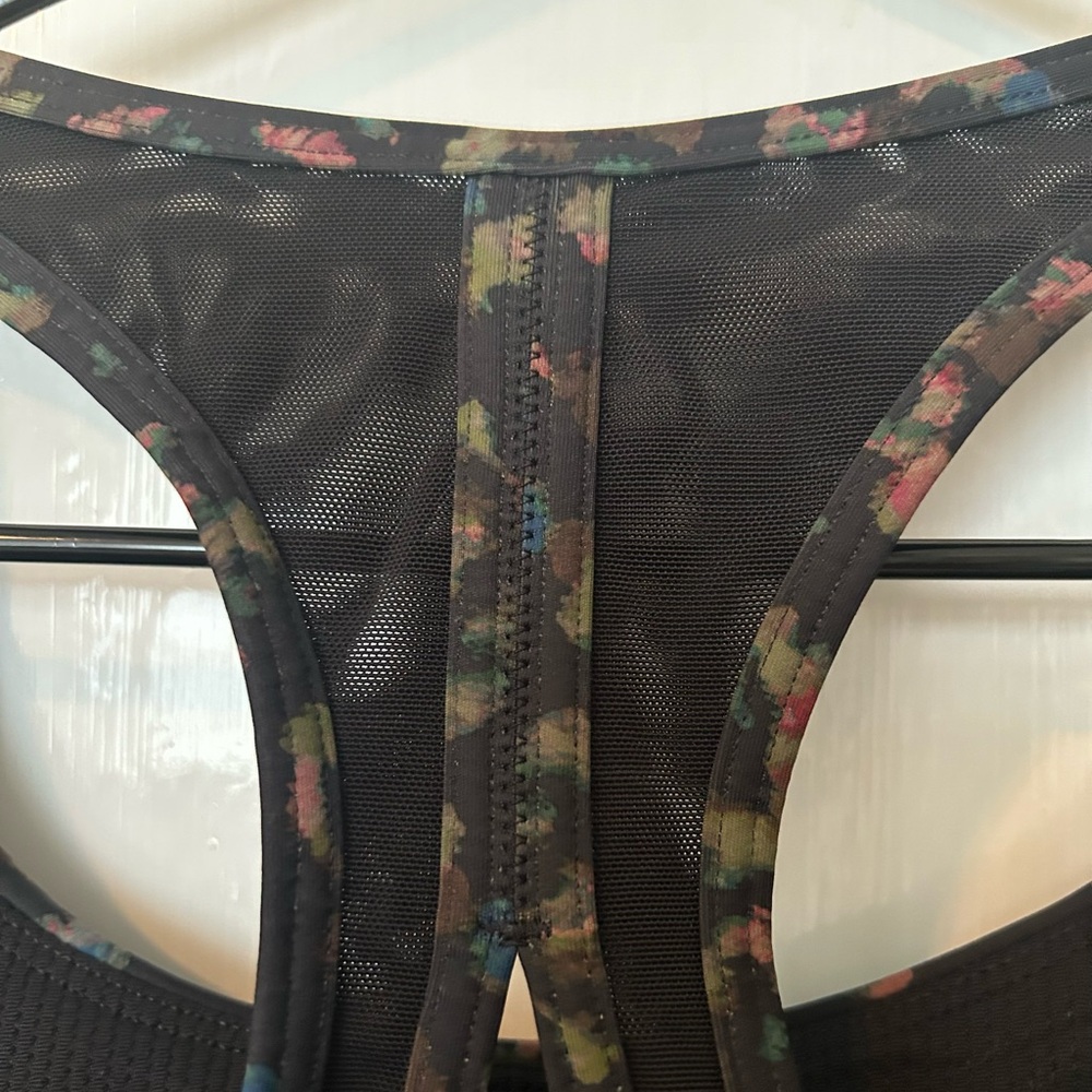 Athleta Contender Cheetah Print Racerback Sports Bra Removable Padding X… - Picture 4 of 7